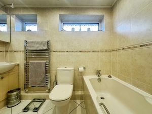 Photo 10- click for photo gallery